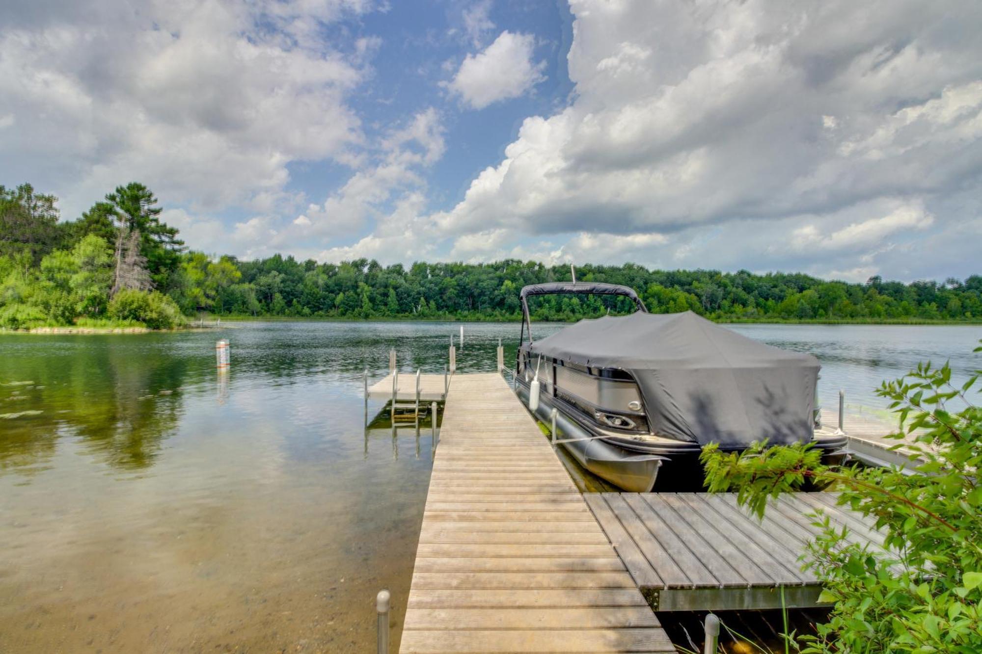 Beautiful Breezy Point Home With Beach And Dock! Pequot Lakes Екстериор снимка