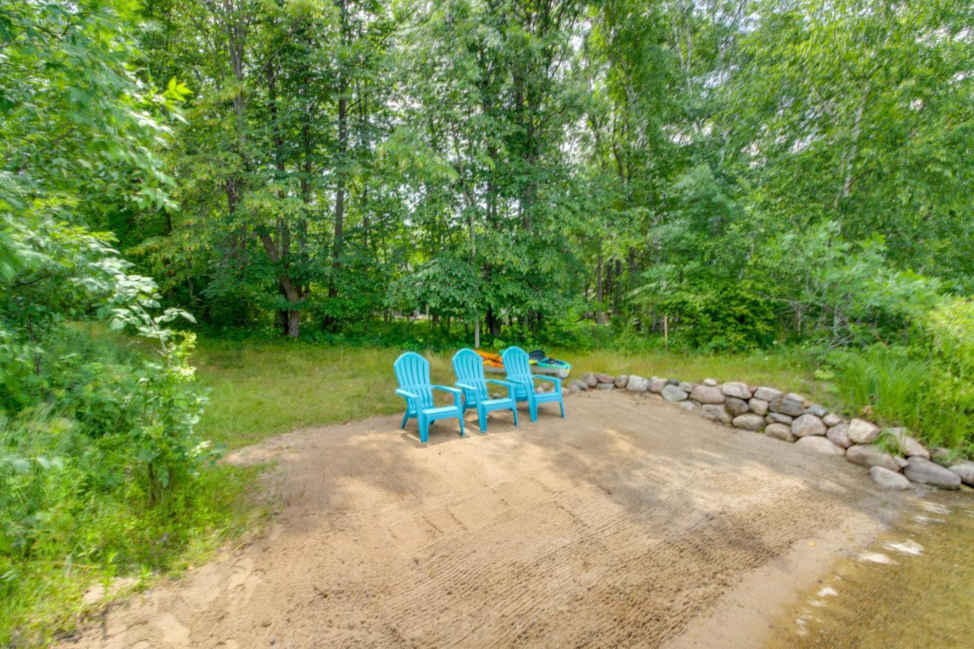 Beautiful Breezy Point Home With Beach And Dock! Pequot Lakes Екстериор снимка