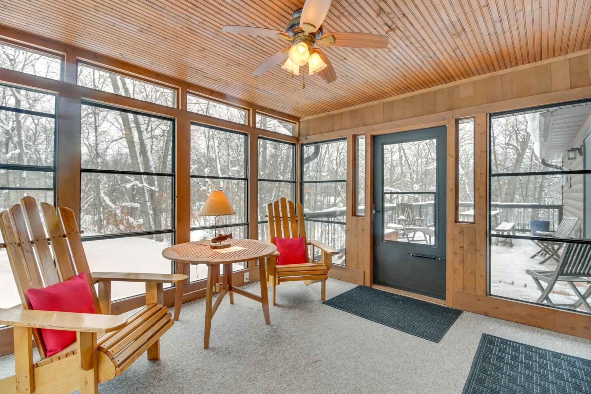 Beautiful Breezy Point Home With Beach And Dock! Pequot Lakes Екстериор снимка